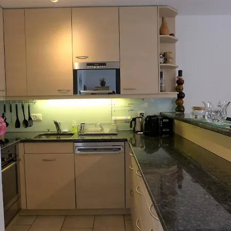 Victoria B 23 By Interhome كرانز مونتانا